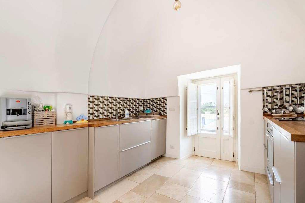 Trullo Oasi Santo Stefano - Private Pool Villa Кастелана Гроте Екстериор снимка